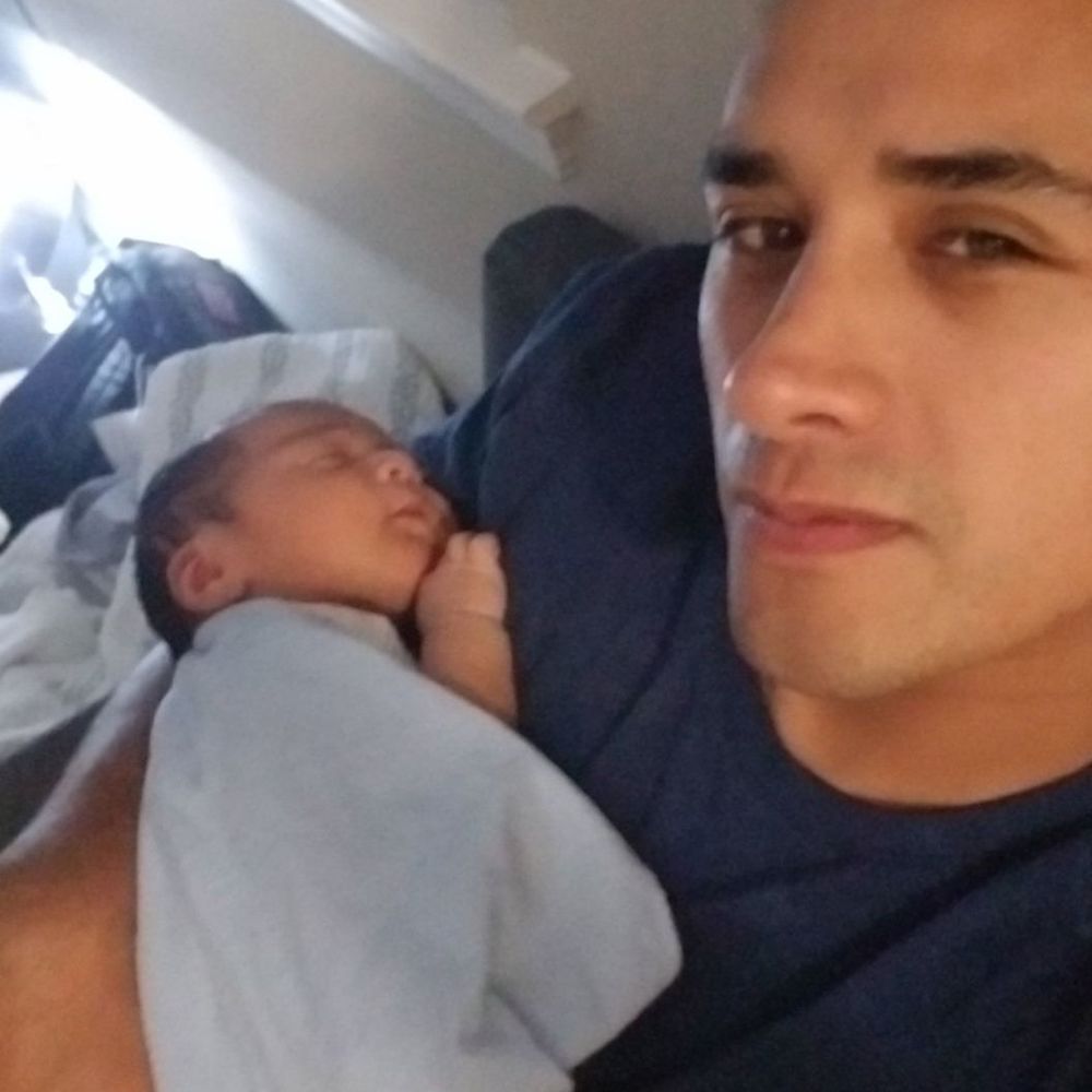 Meet your Posher, Axi